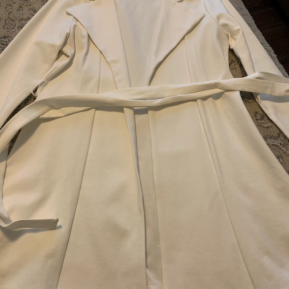 Coat - Picture 3 of 3